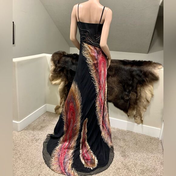 Stunning Silk Jacquard Floral Sleeveless Evening Dress with Exquisite Beading - Picture 13 of 16